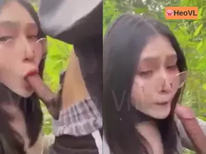đi dã ngoại tiện quan hệ em ghệ ở trong rừng